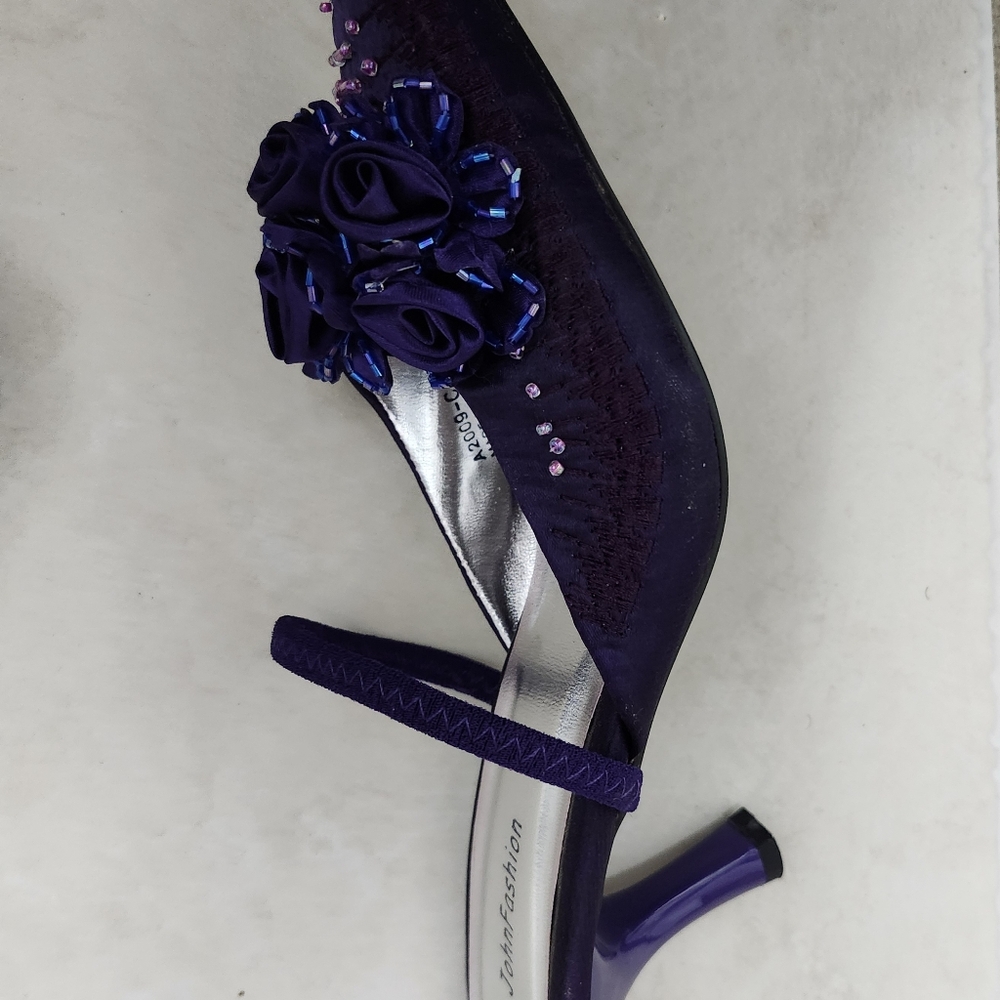 Women's Dress Shoe - Picture 7 of 8